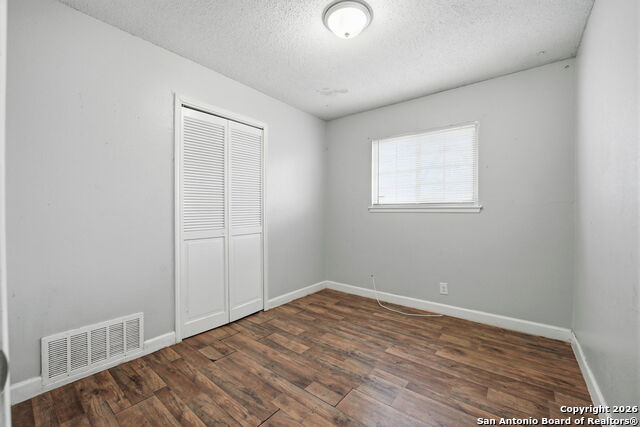 Image 23 of 33 For 126 Meadow Way