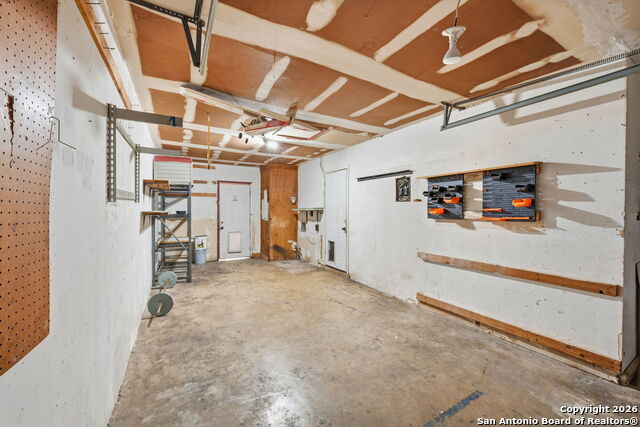 Image 28 of 33 For 126 Meadow Way