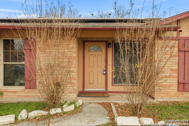 Image 3 of 33 For 126 Meadow Way