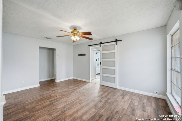 Image 6 of 33 For 126 Meadow Way