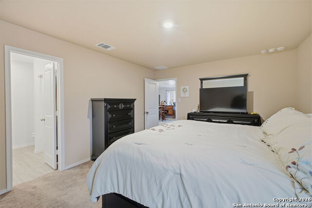 Image 18 of 41 For 14113 Swine Place