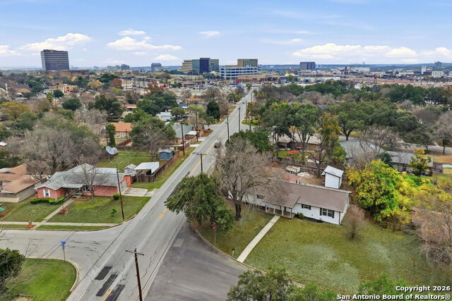 Image 33 of 34 For 316 Tamworth