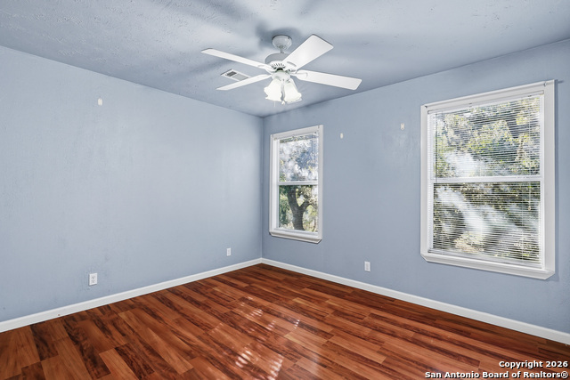 Image 15 of 39 For 622 Pebble Beach