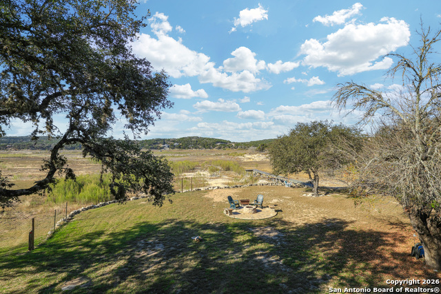Image 28 of 39 For 622 Pebble Beach