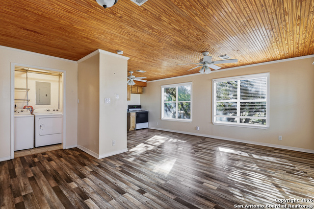 Image 7 of 39 For 622 Pebble Beach