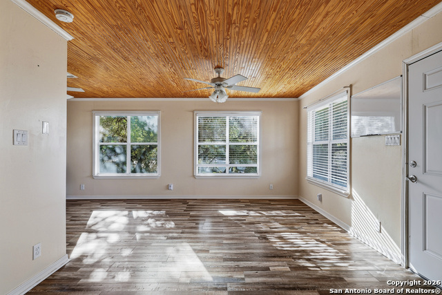 Image 8 of 39 For 622 Pebble Beach