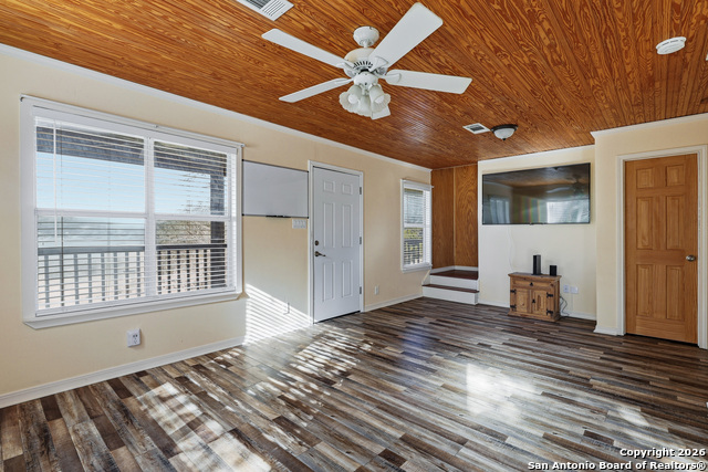 Image 9 of 39 For 622 Pebble Beach