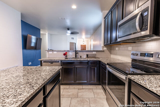 Image 6 of 24 For 422 Dappled Willow