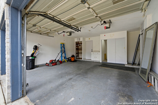 Image 25 of 29 For 7559 Beaver Tree