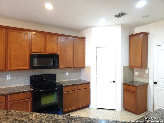 Image 9 of 30 For 3907 Paradiso Loop