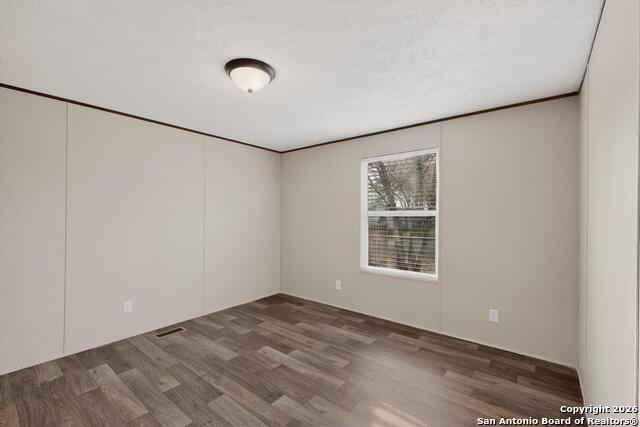 Image 24 of 45 For 19124 La Gloria