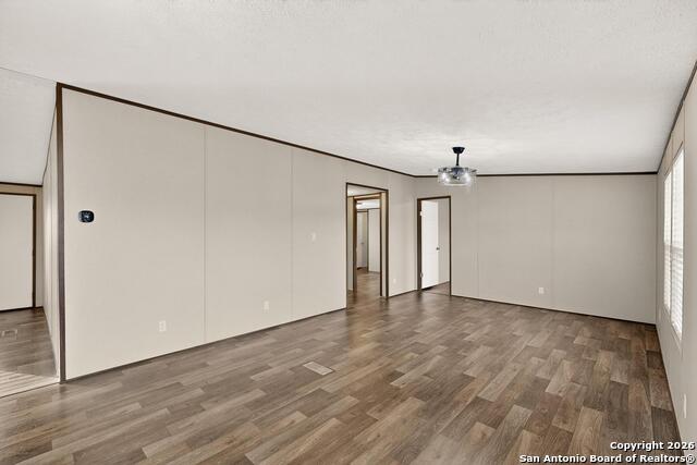 Image 9 of 45 For 19124 La Gloria