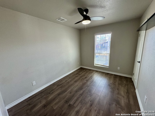 Image 11 of 33 For 627 San Manuel N