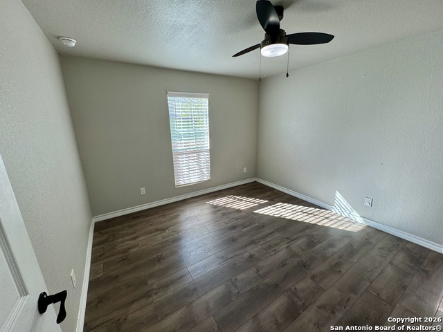 Image 18 of 33 For 627 San Manuel N