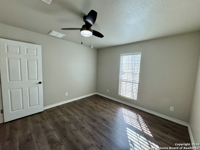 Image 19 of 33 For 627 San Manuel N