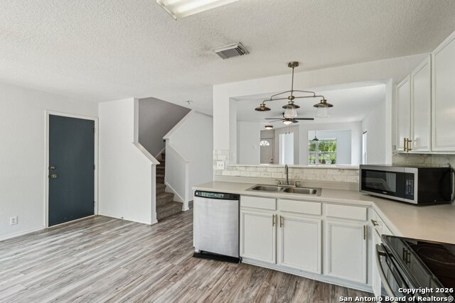 Image 17 of 50 For 87 Kenrock Ridge