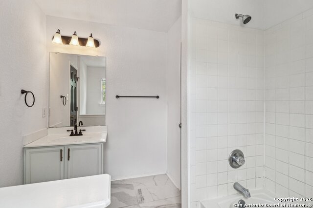 Image 27 of 50 For 87 Kenrock Ridge