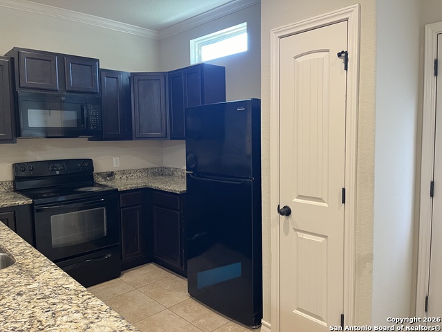 Image 8 of 24 For 6015 Karly Way  103