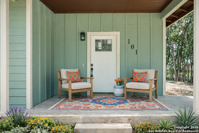 Image 6 of 32 For 101 New York