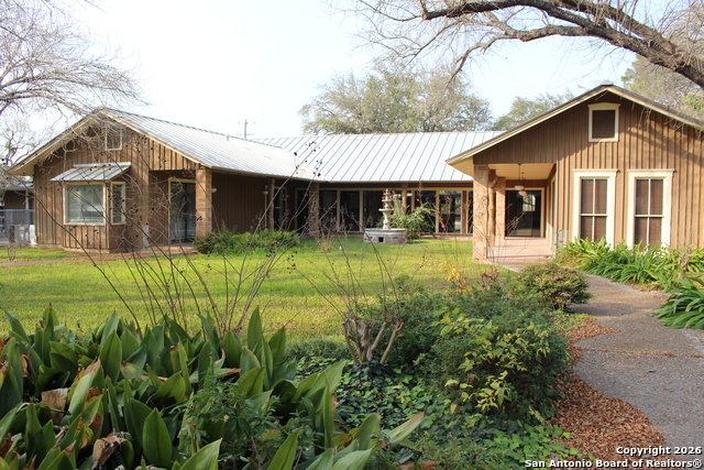 Image 26 of 35 For 1111 Magnolia