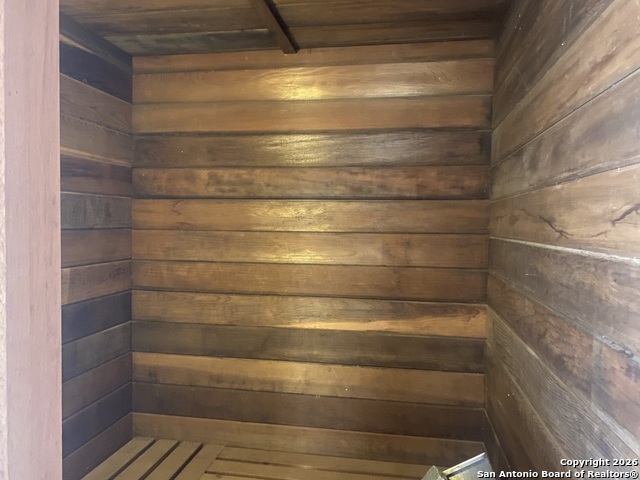 Image 29 of 35 For 1111 Magnolia