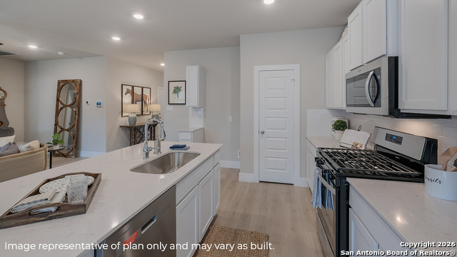 Image 7 of 62 For 20821 Stonework Spur