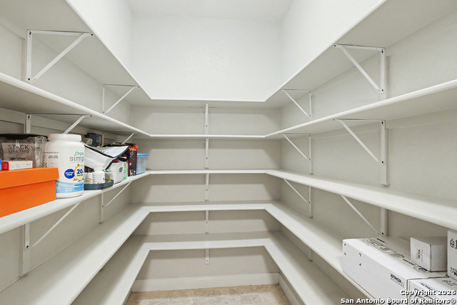 Image 23 of 41 For 113 Abrego Mount