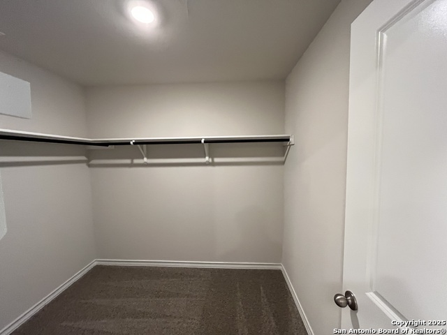 Image 28 of 47 For 5518 Stormie Keep