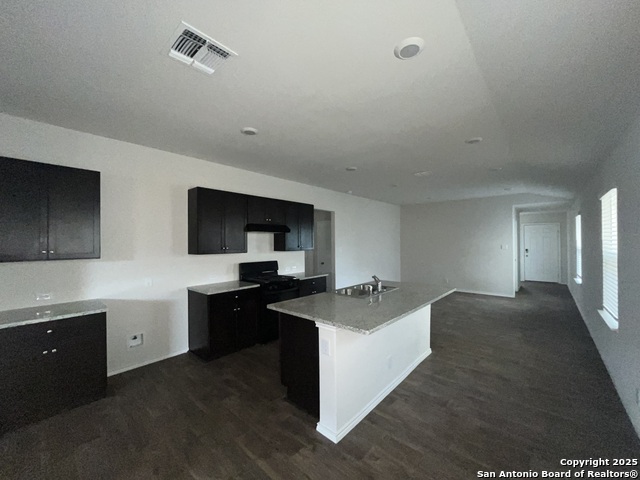 Image 7 of 30 For 324 Middle Green Loop