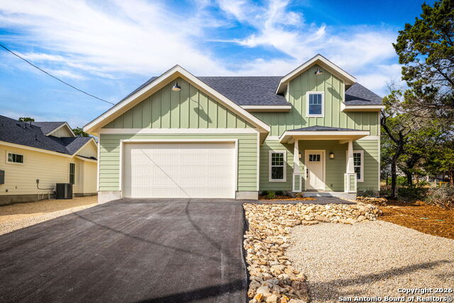 Details for 1672 Hillcrest Forest, Canyon Lake, TX 78133