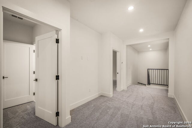 Image 23 of 29 For 1672 Hillcrest Forest