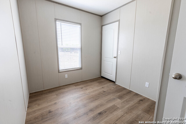 Image 11 of 14 For 181 Viridian View