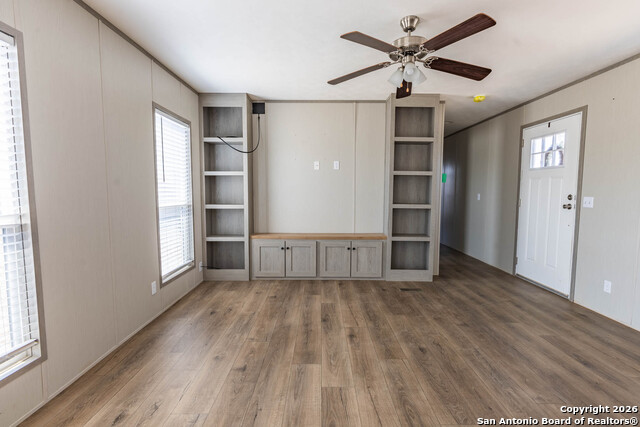 Image 7 of 14 For 181 Viridian View