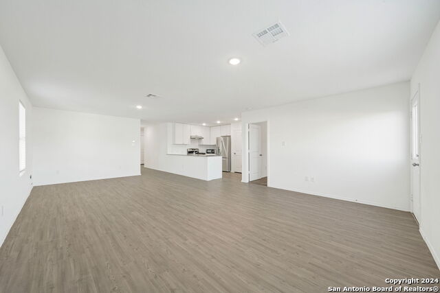 Image 10 of 26 For 13002 Sage Turn