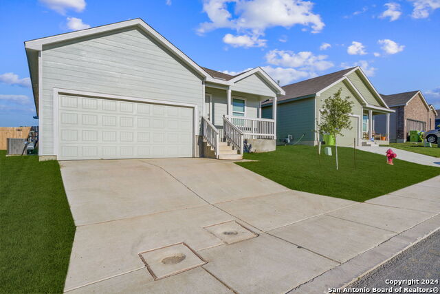 Image 2 of 26 For 13002 Sage Turn