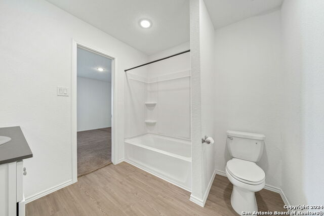 Image 21 of 26 For 13002 Sage Turn