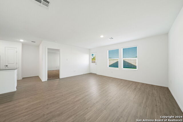 Image 9 of 26 For 13002 Sage Turn