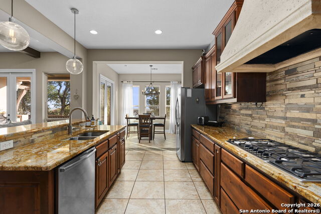 Image 12 of 32 For 16123 Salto Del Agua