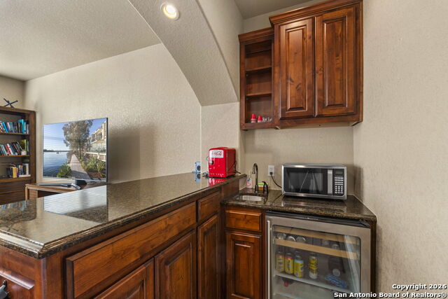 Image 25 of 32 For 16123 Salto Del Agua