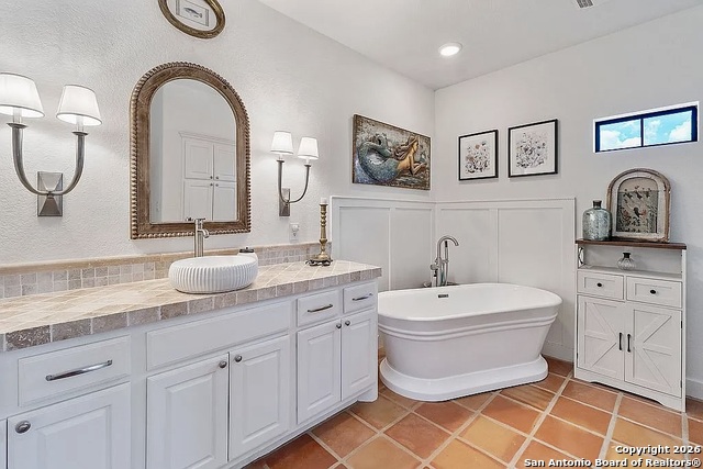 Image 22 of 32 For 1112 Kendall Jackson