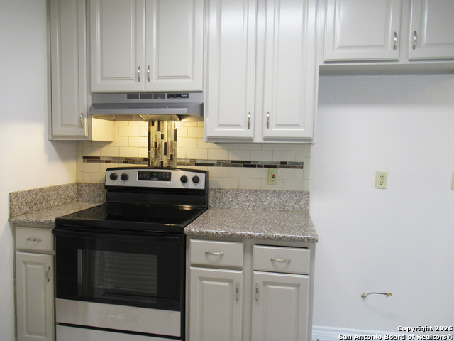 Image 7 of 19 For 12732 El Sonteo