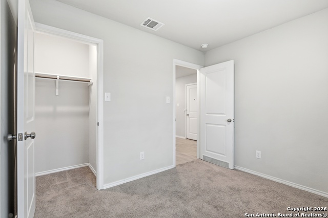 Image 10 of 29 For 5738 Elm Valley