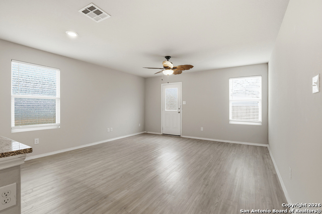 Image 16 of 29 For 5738 Elm Valley