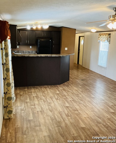 Image 6 of 14 For 7210 Killdee