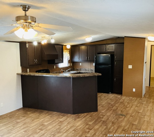 Image 7 of 14 For 7210 Killdee