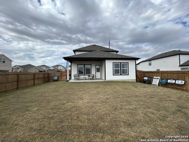 Image 20 of 27 For 7678 Birch Hollow