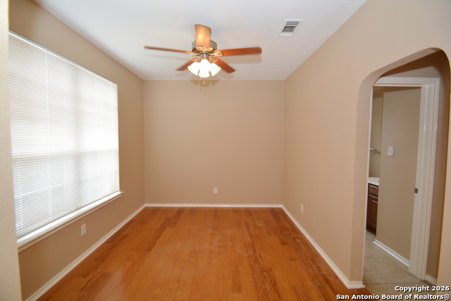 Image 4 of 13 For 15310 Spring Land