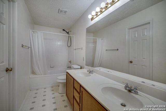 Image 18 of 29 For 7931 Pecan Hts