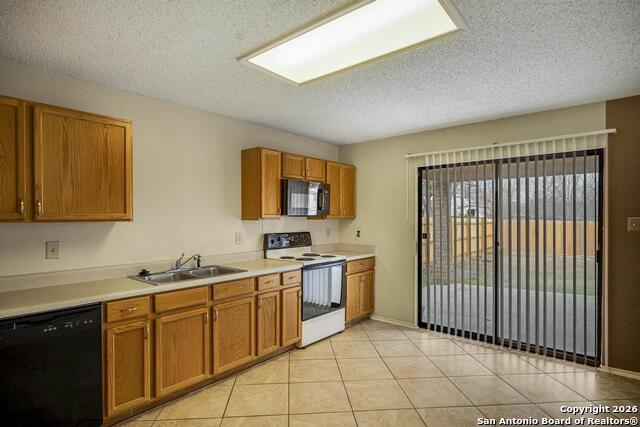 Image 9 of 29 For 7931 Pecan Hts