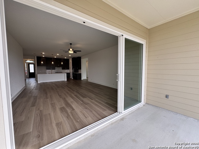 Image 28 of 33 For 125 Katie Court